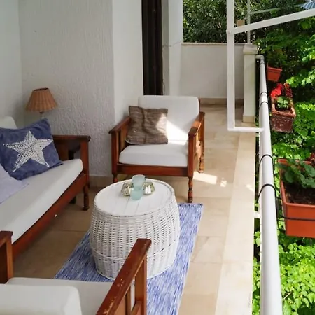 Appartement Forest Park Nest Apartment, Near Centre, With Free Parking