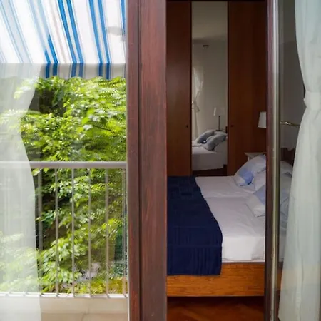 Forest Park Nest Apartment, Near Centre, With Free Parking